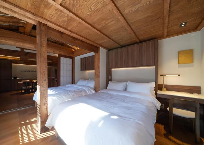 Hanok Nocturne Naksan In ヴィラ ソウル特別市